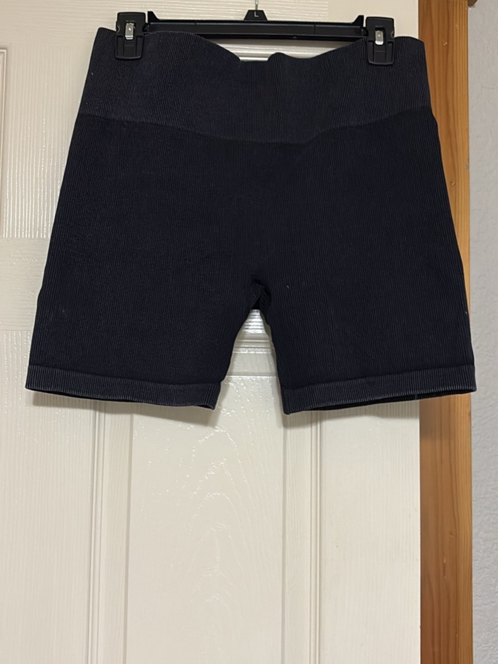 Ribbed High-Rise Athletic Bike Shorts — Black